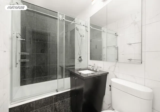 Photo 4 of Sale Pending at 201 E 28th Street #18B, New York City, NY 10016 | MLS# RLS20095771 | Listing updated on 2026-09-02