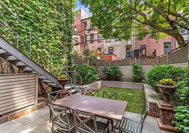 Photo 2 of Sale Pending at 204 Berkeley Pl #1, Brooklyn, NY 11217 | MLS# RLS20096562 | Listing updated on 2026-09-17