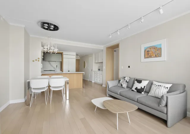 Photo 3 of House for sale at 212 Warren St #3E, New York City, NY 10282 | MLS# RLS20096760 | Listing updated on 2026-10-07