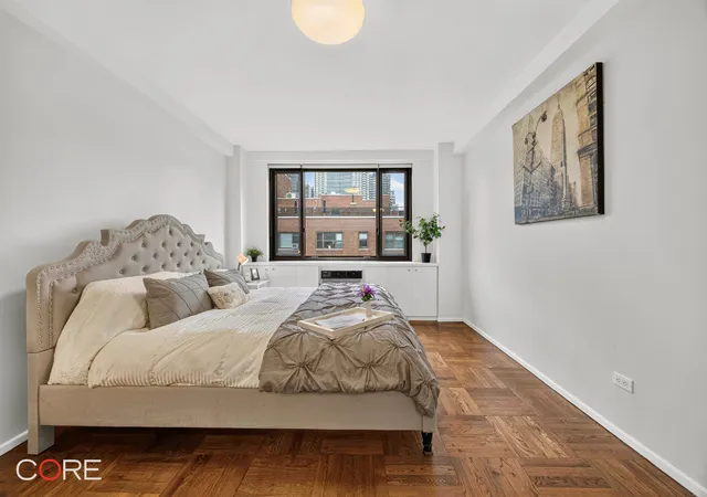 Photo 3 of Sale Pending at 425 E 63rd Street #W12EF, New York City, NY 10065 | MLS# RLS20098160 | Listing updated on 2026-09-14