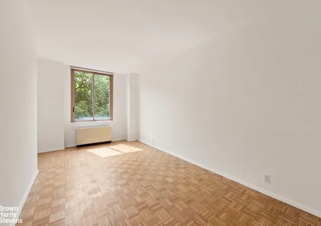 Photo 4 of Sale Pending at 101 W 79th Street #4F, New York, NY 10024 | MLS# RLS20098194 | Listing updated on 2026-10-01