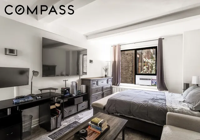 Photo 1 of House for sale at 235 W 102nd Street #3T, New York City, NY 10025 | MLS# RLS20098245 | Listing updated on 2026-09-03