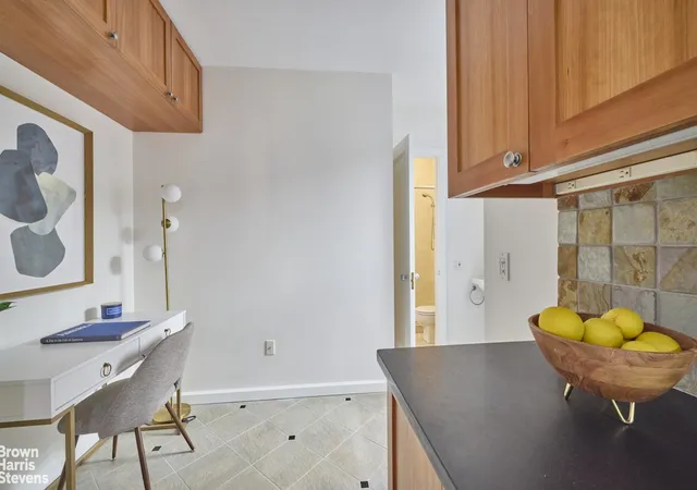 Photo 3 of Sale Pending at 252 W 85th Street #5B, New York, NY 10024 | MLS# RLS20098501 | Listing updated on 2026-09-21