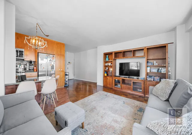 Listing Photo 2 - Condo for sale in building located at 387 Grand St, New York City, NY 10002 - Unit #K1107