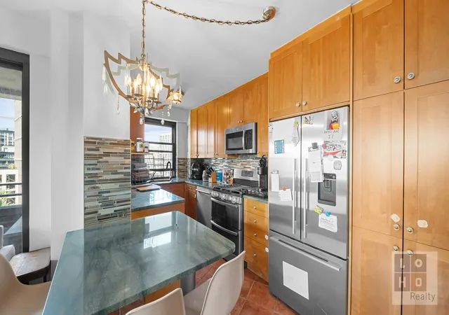 Listing Photo 4 - Condo for sale in building located at 387 Grand St, New York City, NY 10002 - Unit #K1107