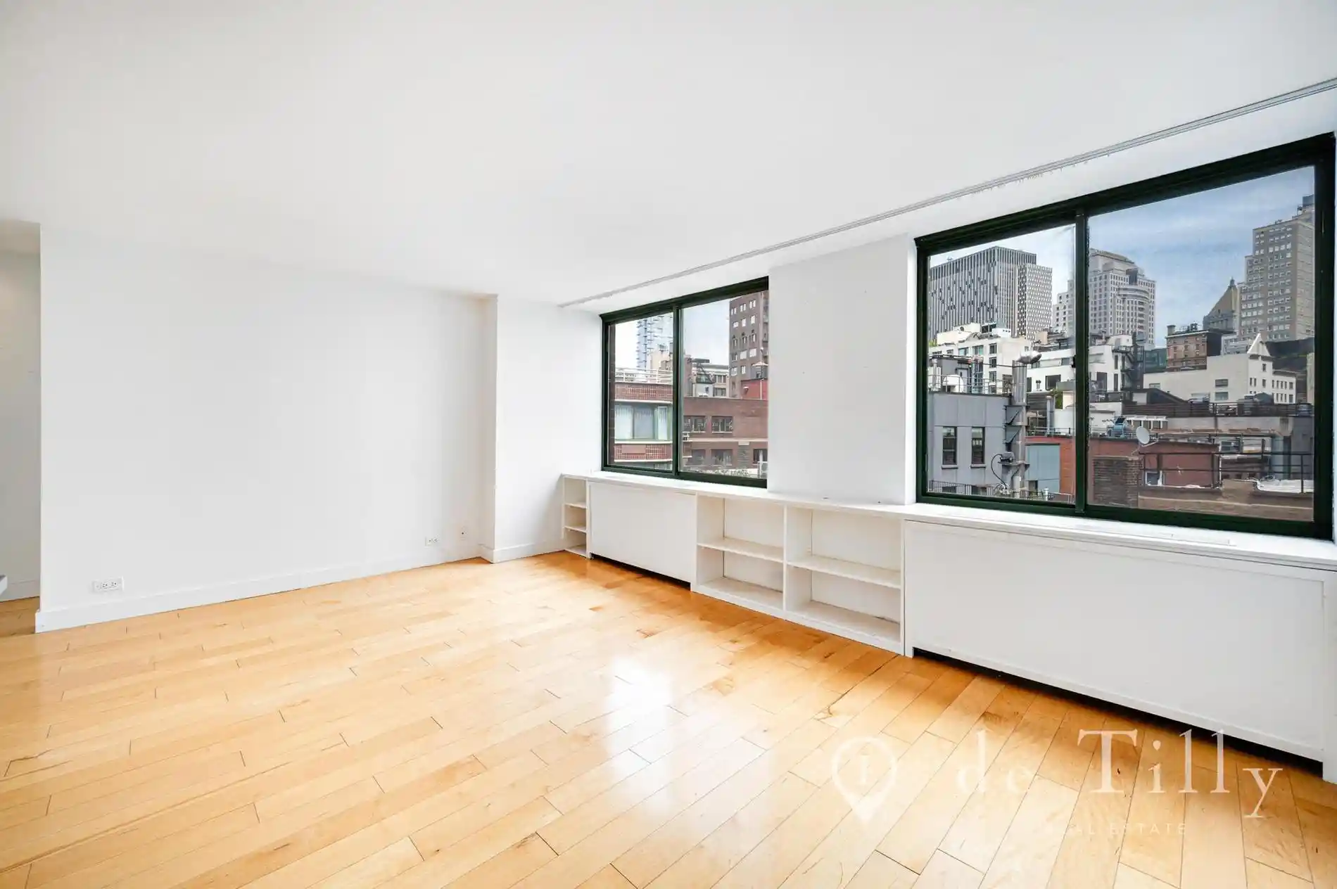 Listing Photo 2 - Condo for sale in 275 Greenwich St located at 275 Greenwich St, New York City, NY 10007 - Unit #9-F