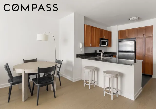 Photo 4 of Sale Pending at 20 River Ter #17G, New York, NY 10282 | MLS# RLS20090129 | Listing updated on 2026-09-16