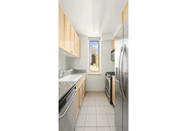 Photo 3 of House for sale at 1760 2nd Avenue #10A, New York, NY 10128 | MLS# RLS20099231 | Listing updated on 2026-08-30