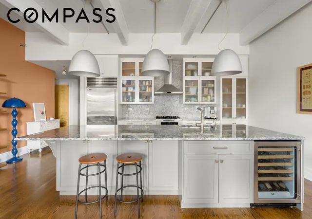 Listing Photo 2 - Condo for sale in building located at 70 Washington St, New York, NY 11201 - Unit #7L