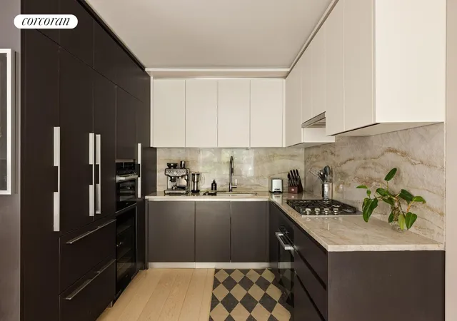 Photo 4 of House for sale at 450 Washington St #218, New York City, NY 10013 | MLS# RLS20099865 | Listing updated on 2026-09-17