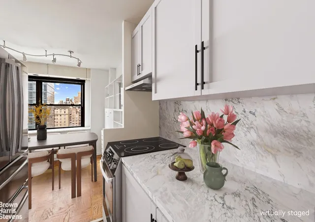 Photo 3 of Condo for sale at 180 W End Ave #18R, New York City, NY 10023 | MLS# RLS20099910 | Listing updated on 2026-09-16