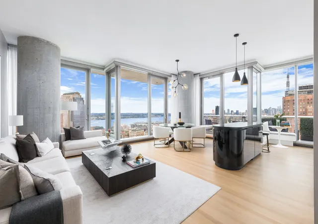 Photo 1 of Sale Pending at 56 Leonard St #33BW, New York, NY 10013 | MLS# RLS20100279 | Listing updated on 2026-09-21