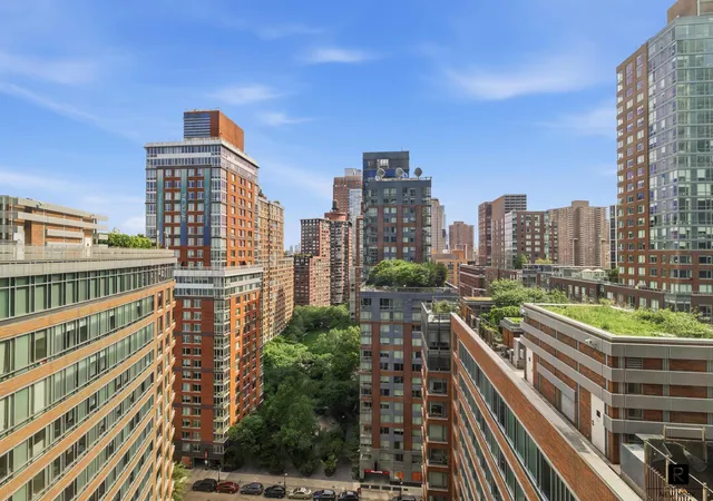 Photo 1 of House for sale at 2 River Ter #17-F, New York City, NY 10282 | MLS# RLS20100421 | Listing updated on 2026-10-06