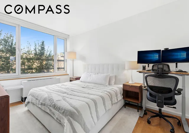 Photo 4 of Sale Pending at 635 W 42nd Street #4B, New York, NY 10036 | MLS# RLS20100594 | Listing updated on 2026-09-26