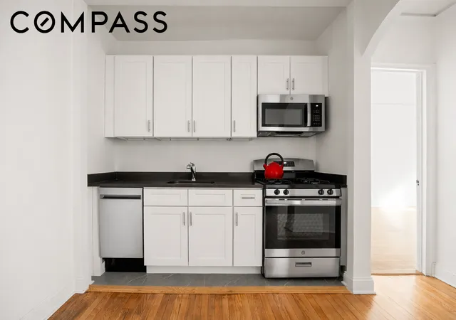 Photo 3 of Sale Pending at 385 E 18th Street #4E, New York City, NY 11226 | MLS# RLS20101097 | Listing updated on 2026-09-19