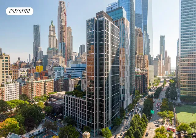 Photo 4 of Sale Pending at 200 Chambers St #3T, New York City, NY 10007 | MLS# RLS20101145 | Listing updated on 2026-09-22