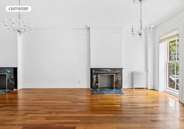 Photo 2 of Single family home for sale at 243 Kane St, New York City, NY 11231 | MLS# RLS20099873 | Listing updated on 2026-10-06