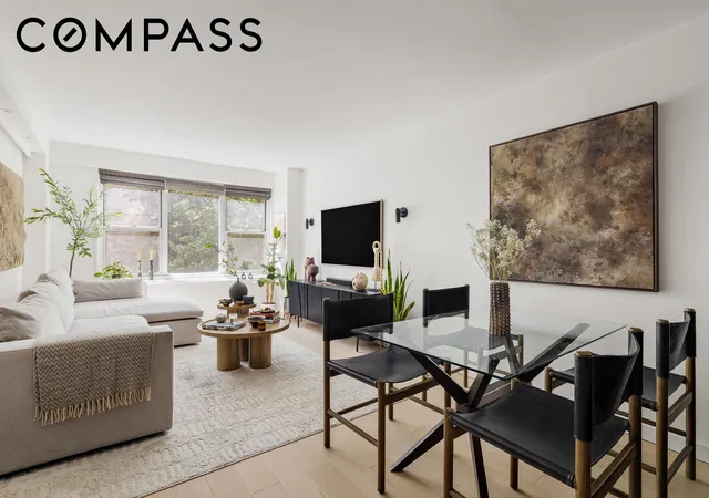 Condo for sale at 33 Greenwich Ave #2M, New York City, NY 10014 | MLS# RLS20094667
