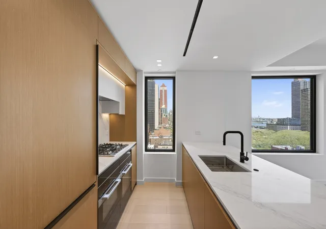 Listing Photo 1 - Condo for sale in building located at 609 2Nd Ave, New York City, NY 10016 - Unit #1202