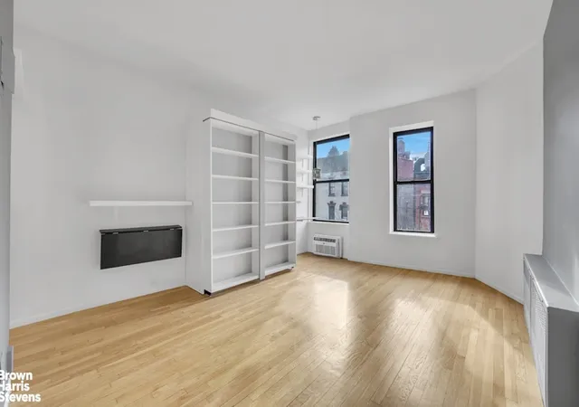 Photo 1 of Sale Pending at 399 E 78th Street #4B, New York, NY 10075 | MLS# RLS20101661 | Listing updated on 2026-09-06