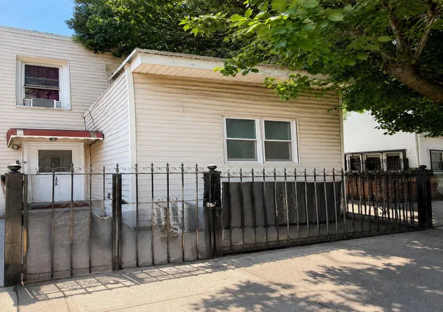 Single family home for sale at 192a Buffalo Ave, New York City, NY 11213 | MLS# RLS20101976