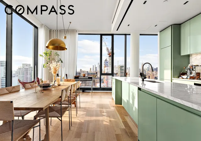 Photo 2 of House for sale at 570 Broome St #PHA, New York City, NY 10013 | MLS# RLS20093998 | Listing updated on 2026-09-16