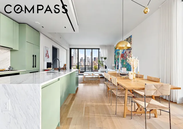 Photo 4 of House for sale at 570 Broome St #PHA, New York City, NY 10013 | MLS# RLS20093998 | Listing updated on 2026-09-16
