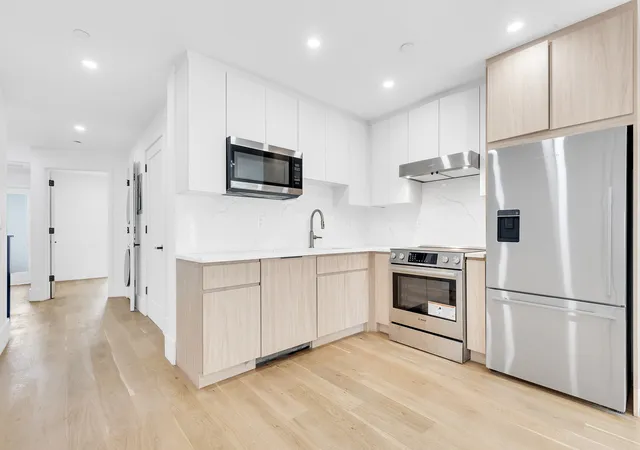 Photo 3 of Condo for sale at 751 Dean St #1, New York City, NY 11238 | MLS# RLS20103517 | Listing updated on 2026-10-07