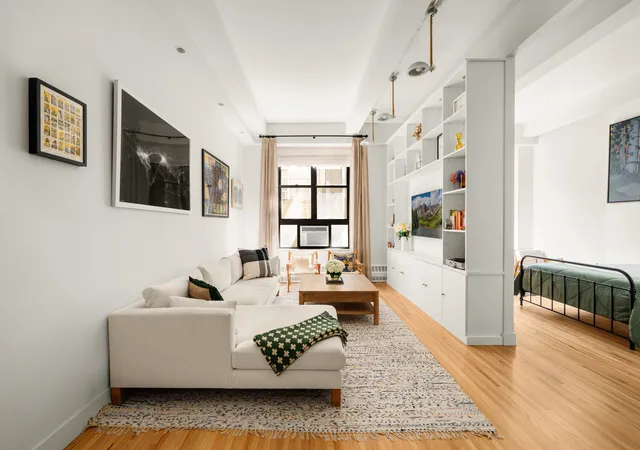 Photo 1 of Single family home for sale at 148 W 23rd Street #4B, New York, NY 10011 | MLS# RLS20103911 | Listing updated on 2026-08-30