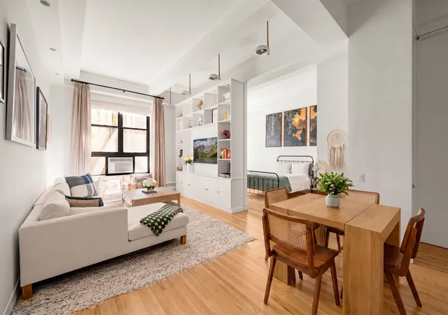 Photo 2 of Single family home for sale at 148 W 23rd Street #4B, New York, NY 10011 | MLS# RLS20103911 | Listing updated on 2026-08-30