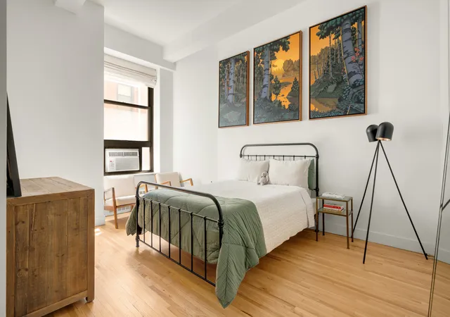 Photo 4 of Single family home for sale at 148 W 23rd Street #4B, New York, NY 10011 | MLS# RLS20103911 | Listing updated on 2026-08-30