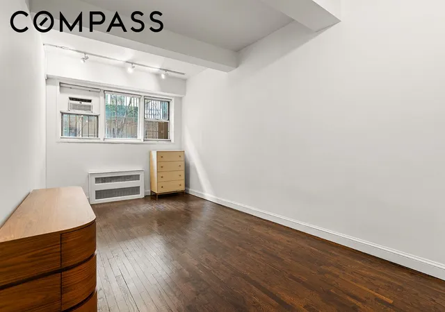 Photo 3 of Condo for sale at 180 Thompson St #LE, New York, NY 10012 | MLS# RLS20104052 | Listing updated on 2026-09-08