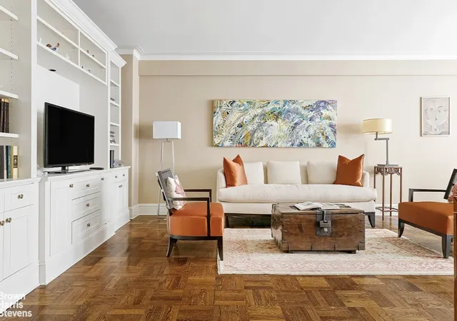 Photo 4 of House for sale at 860 5th Avenue #2G, New York City, NY 10065 | MLS# RLS20104120 | Listing updated on 2026-10-06