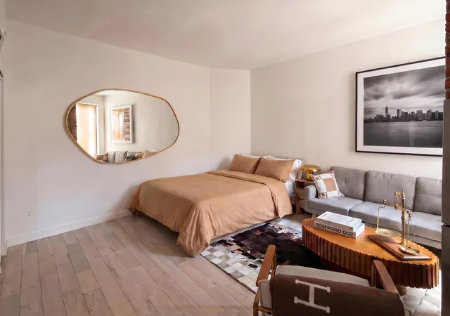 Photo 2 of Condo for sale at 124 Thompson St #31, New York, NY 10012 | MLS# RLS20104531 | Listing updated on 2026-09-23