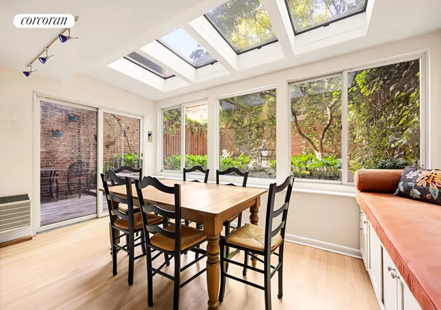 Photo 3 of Condo for sale at 252 W 21st Street, New York, NY 10011 | MLS# RLS20104637 | Listing updated on 2026-08-31