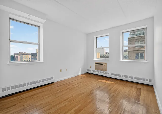 Photo 4 of House for sale at 1825 Madison Ave #6-L, New York City, NY 10035 | MLS# RLS20105003 | Listing updated on 2026-10-07