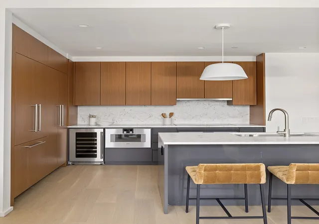 Photo 3 of Sale Pending at 8 S 4th St #9D, New York City, NY 11249 | MLS# RLS20101786 | Listing updated on 2026-09-04