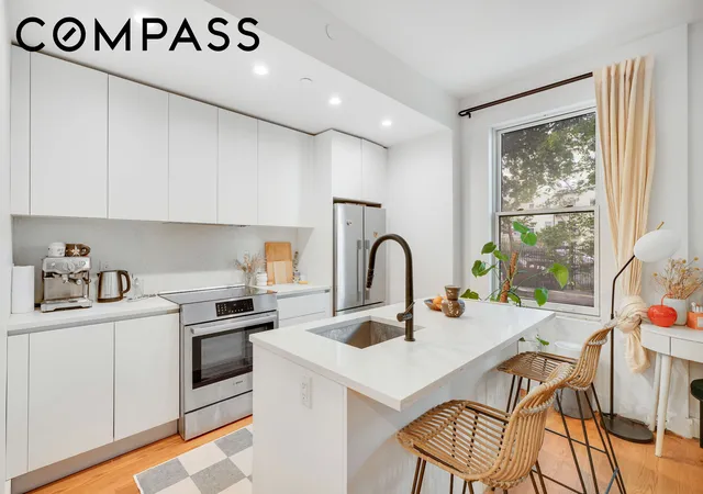 Photo 3 of House for sale at 906 Prospect Pl #1A, New York City, NY 11213 | MLS# RLS20105063 | Listing updated on 2026-10-07
