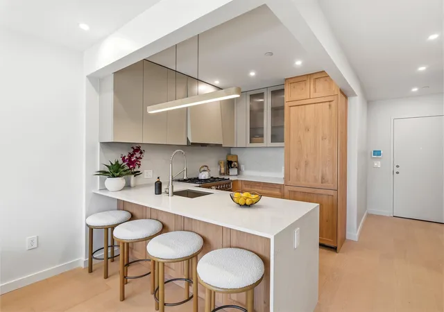 Photo 2 of Sale Pending at 176 Frost St #2-B, New York City, NY 11211 | MLS# RLS20105121 | Listing updated on 2026-10-05