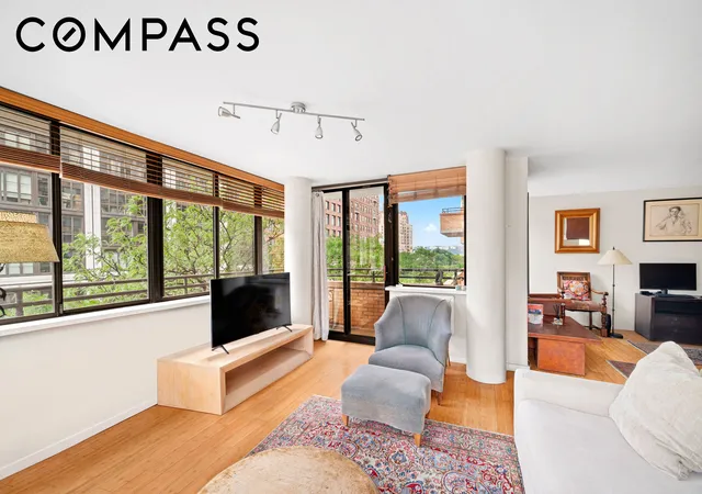 Photo 2 of Sale Pending at 275 W 96th Street #5I, New York City, NY 10025 | MLS# RLS20102885 | Listing updated on 2026-09-03