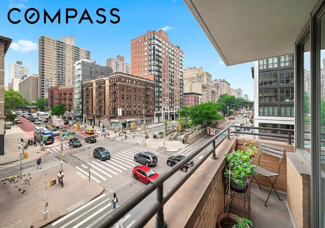 Photo 3 of Sale Pending at 275 W 96th Street #5I, New York City, NY 10025 | MLS# RLS20102885 | Listing updated on 2026-09-03