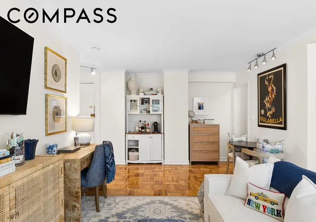 Photo 4 of House for sale at 301 E 22nd Street #11U, New York City, NY 10010 | MLS# RLS20104695 | Listing updated on 2026-08-31