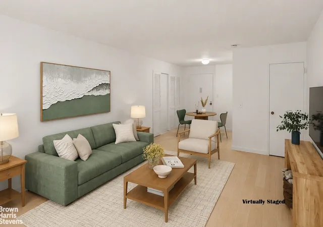 Photo 3 of Condo for sale at 305 E 40th Street #8Z, New York, NY 10016 | MLS# RLS20105397 | Listing updated on 2026-09-13