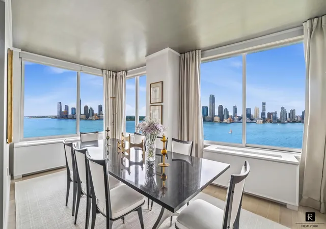 Photo 2 of House for sale at 212 Warren St #17-C, New York City, NY 10282 | MLS# RLS20105580 | Listing updated on 2026-09-25