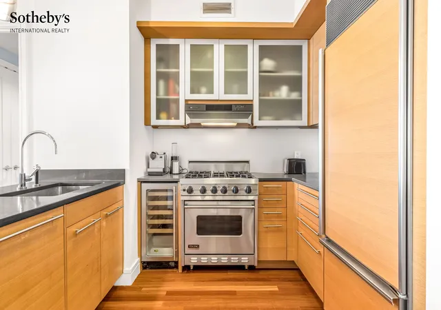 Photo 2 of Sale Pending at 30 West St #27G, New York City, NY 10004 | MLS# RLS20105966 | Listing updated on 2026-10-07