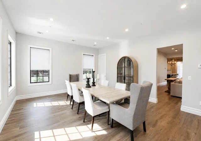 Photo 3 of Single family home for sale at 368 Sleight Ave, New York City, NY 10307 | MLS# RLS20106112 | Listing updated on 2026-09-23
