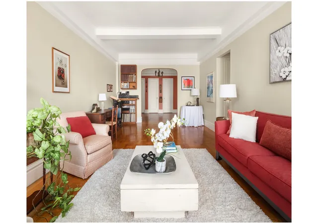 Listing Photo 2 - Condo for sale in building located at 145 W 86Th St, New York City, NY 10024 - Unit #15B