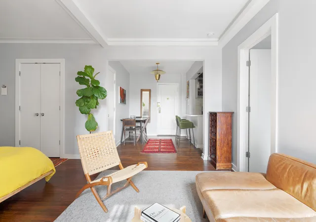 Photo 3 of Sale Pending at 110 Ocean Pkwy #3J, New York City, NY 11218 | MLS# RLS20107153 | Listing updated on 2026-08-31