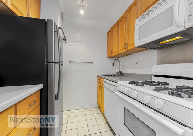 Photo 3 of House for sale at 245 E 54th Street #16C, New York City, NY 10022 | MLS# RLS20107205 | Listing updated on 2026-08-30