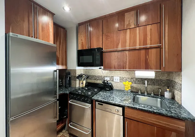 Photo 3 of Condo for sale at 60 E 9th Street #441, New York City, NY 10003 | MLS# RLS20107400 | Listing updated on 2026-10-06